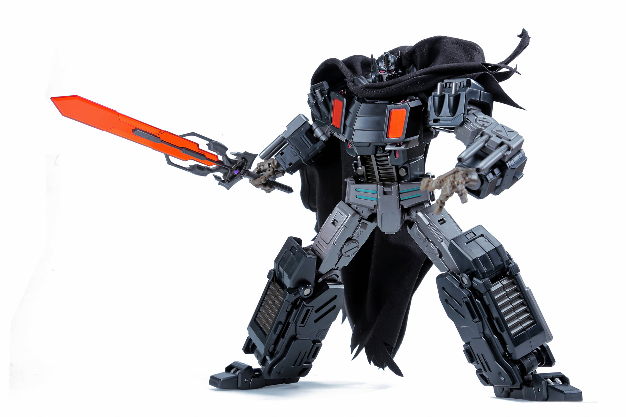 Mastermind Creations R-48N Optus Nox (Nemesis Prime) Official Images
